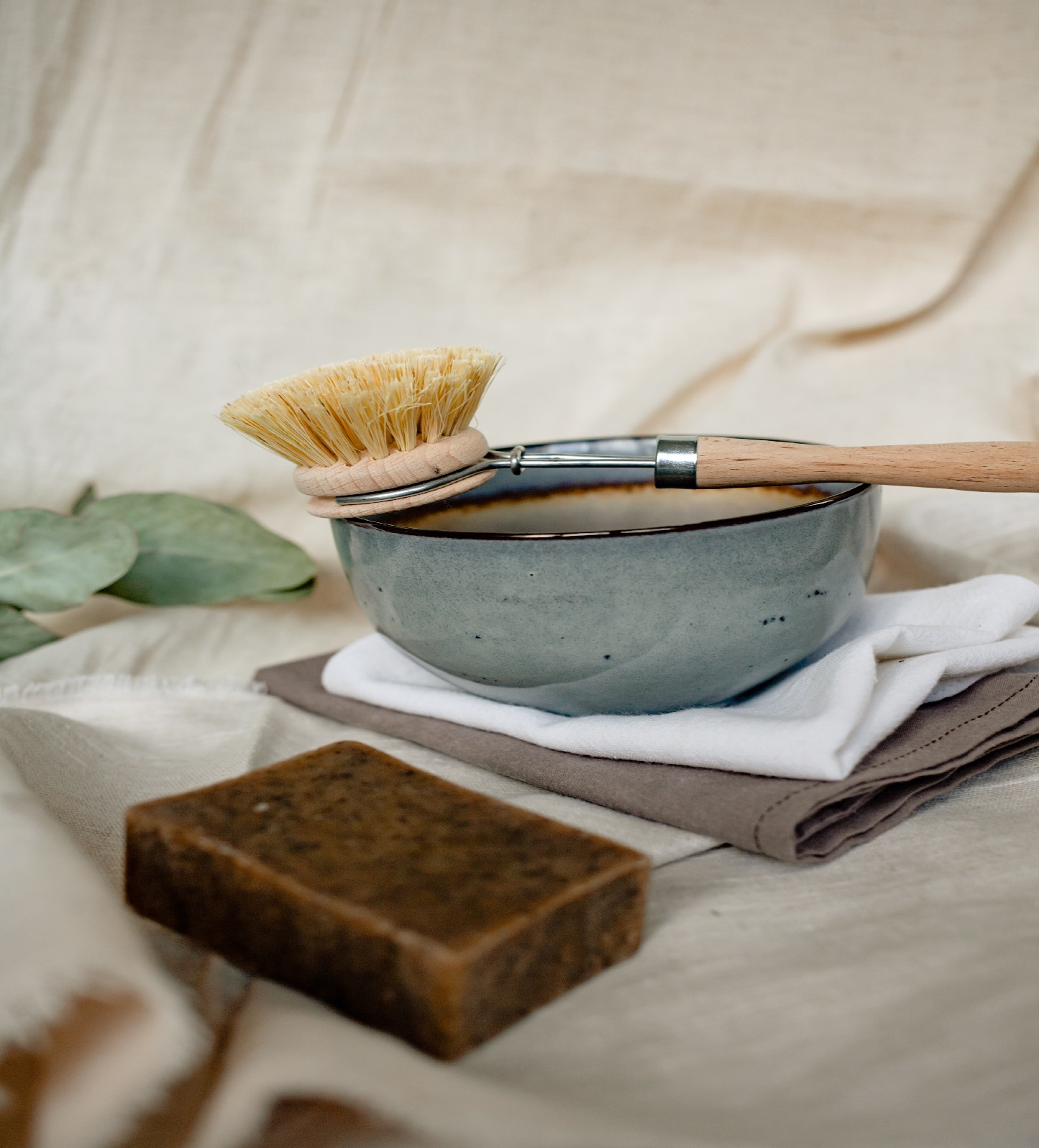 Natural cacao Soap with brush